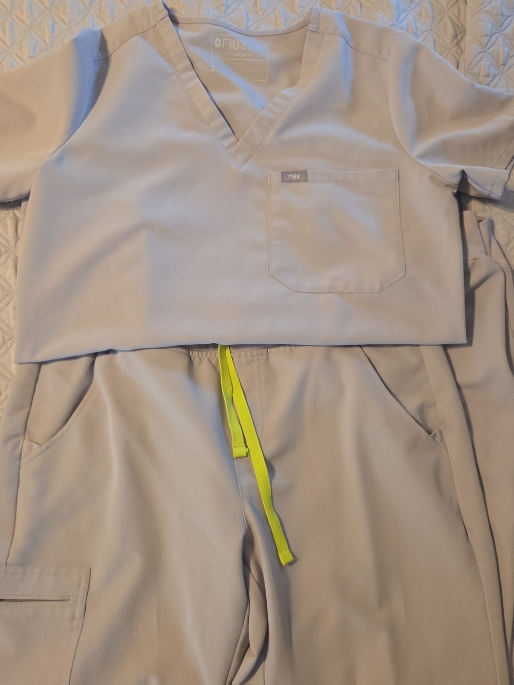 Figs Women's Track Pants & Joggers in Light Gray with Neon Yellow Drawstring